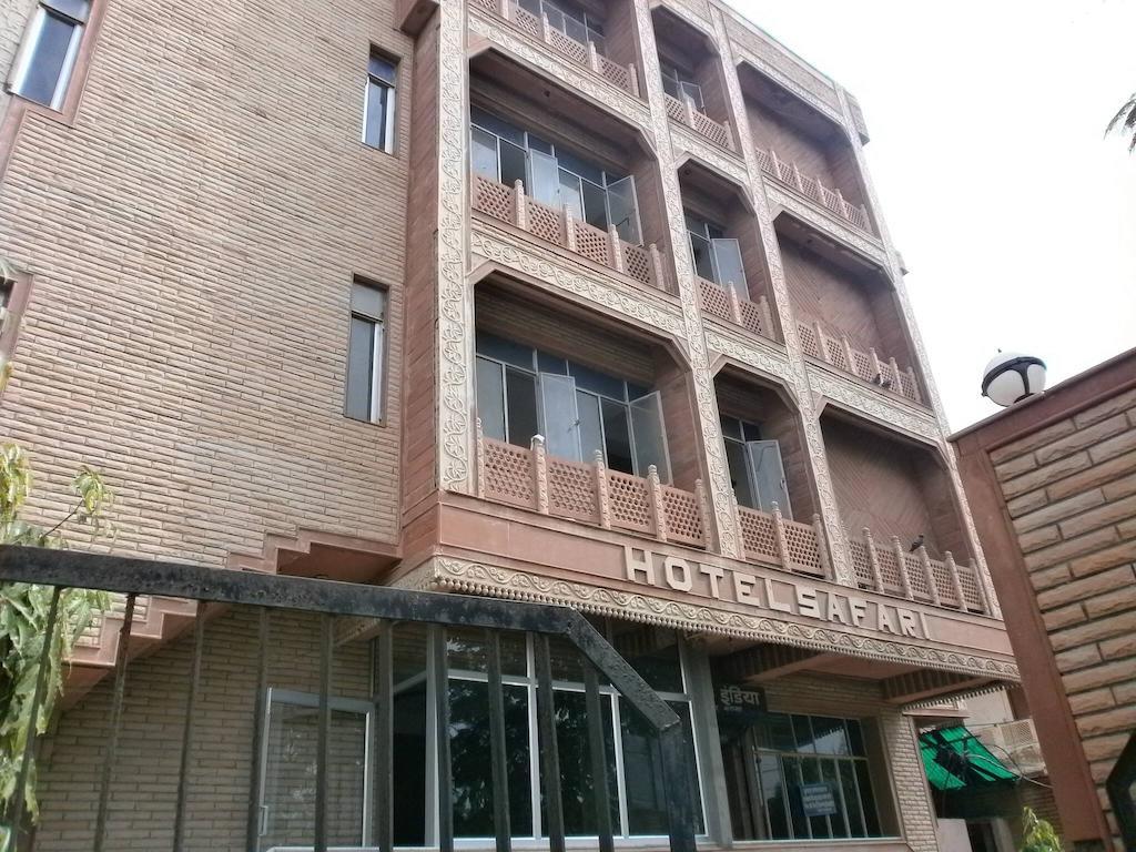 Hotel Safari Agra  Exterior foto